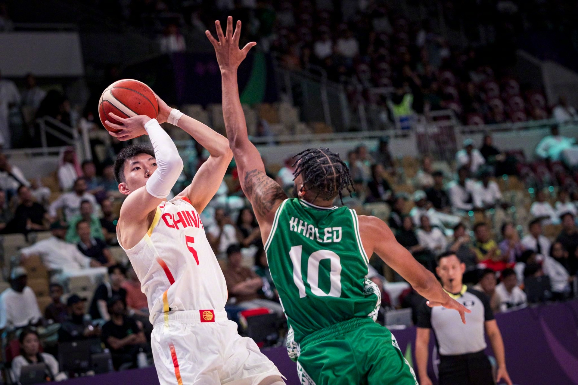 南宫NG-斯图加特发布备战花絮，赛前内部沟通，NBA常规赛任务艰巨，心理建设被强调的简单介绍