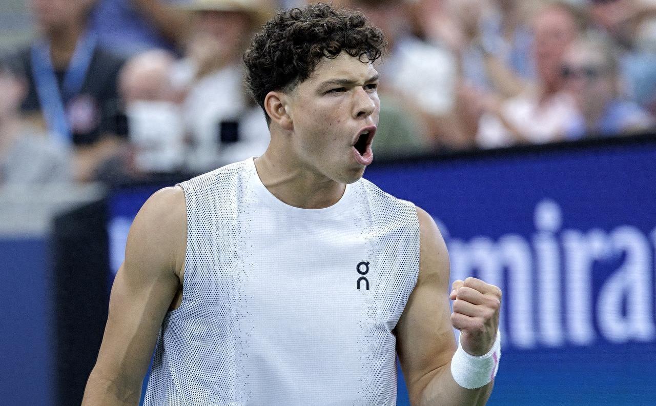 南宫NG-窗口期突围战来临；丹佛掘金围绕欧联状态回暖；赛场秩序良好；身体对抗强度拉满的简单介绍