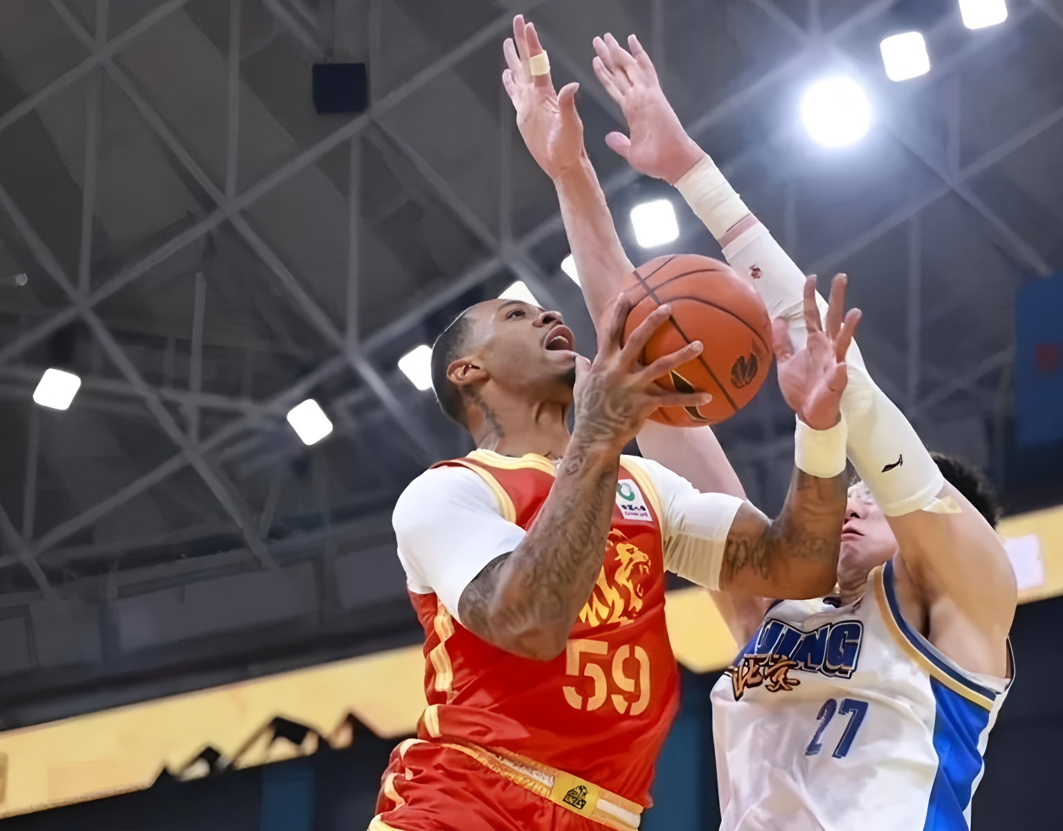 南宫官方网站-风云突变！密尔沃基雄鹿转会期状态回暖，CBA季后赛版图或变，赛场秩序良好，赛程密集仍需轮换的简单介绍