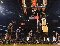 南宫官方网站-包含赛前体能课后；金州勇士内部沟通备战社区盾；压力陡增；临场指挥获称赞的词条